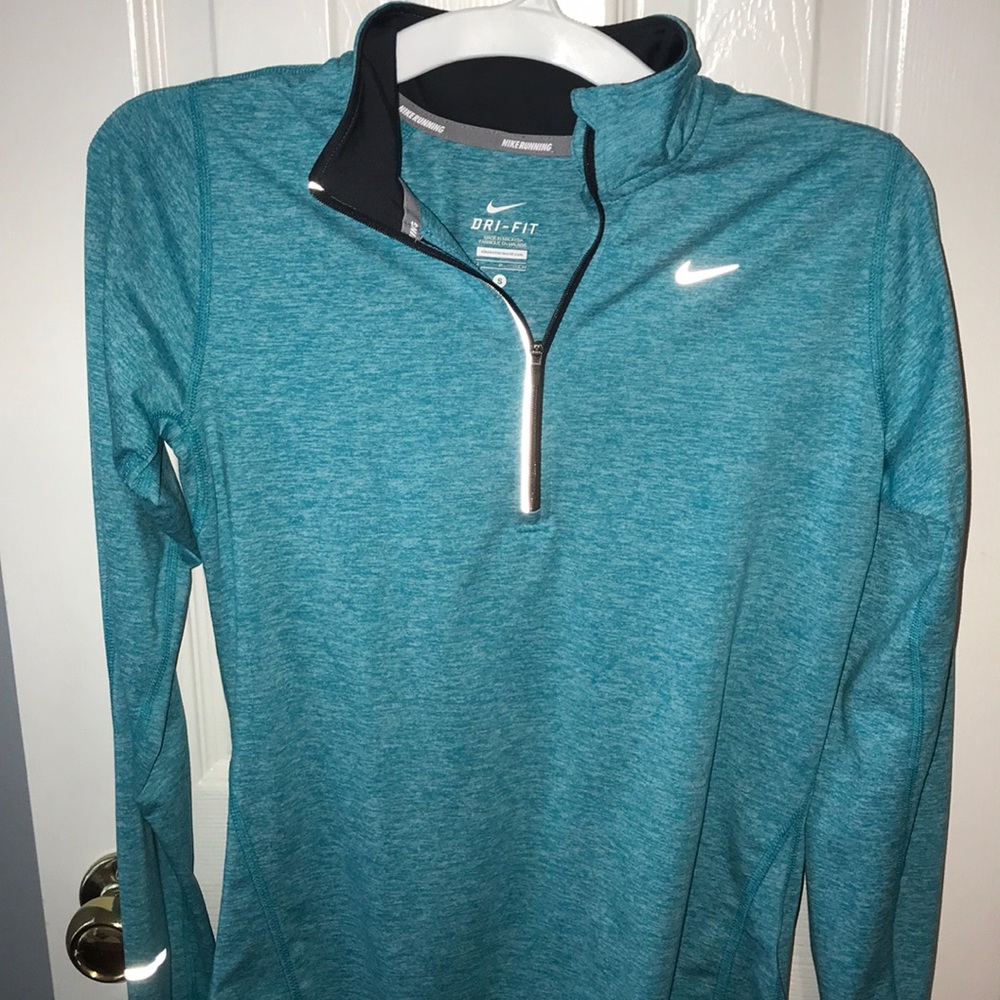 NIKE JACKET